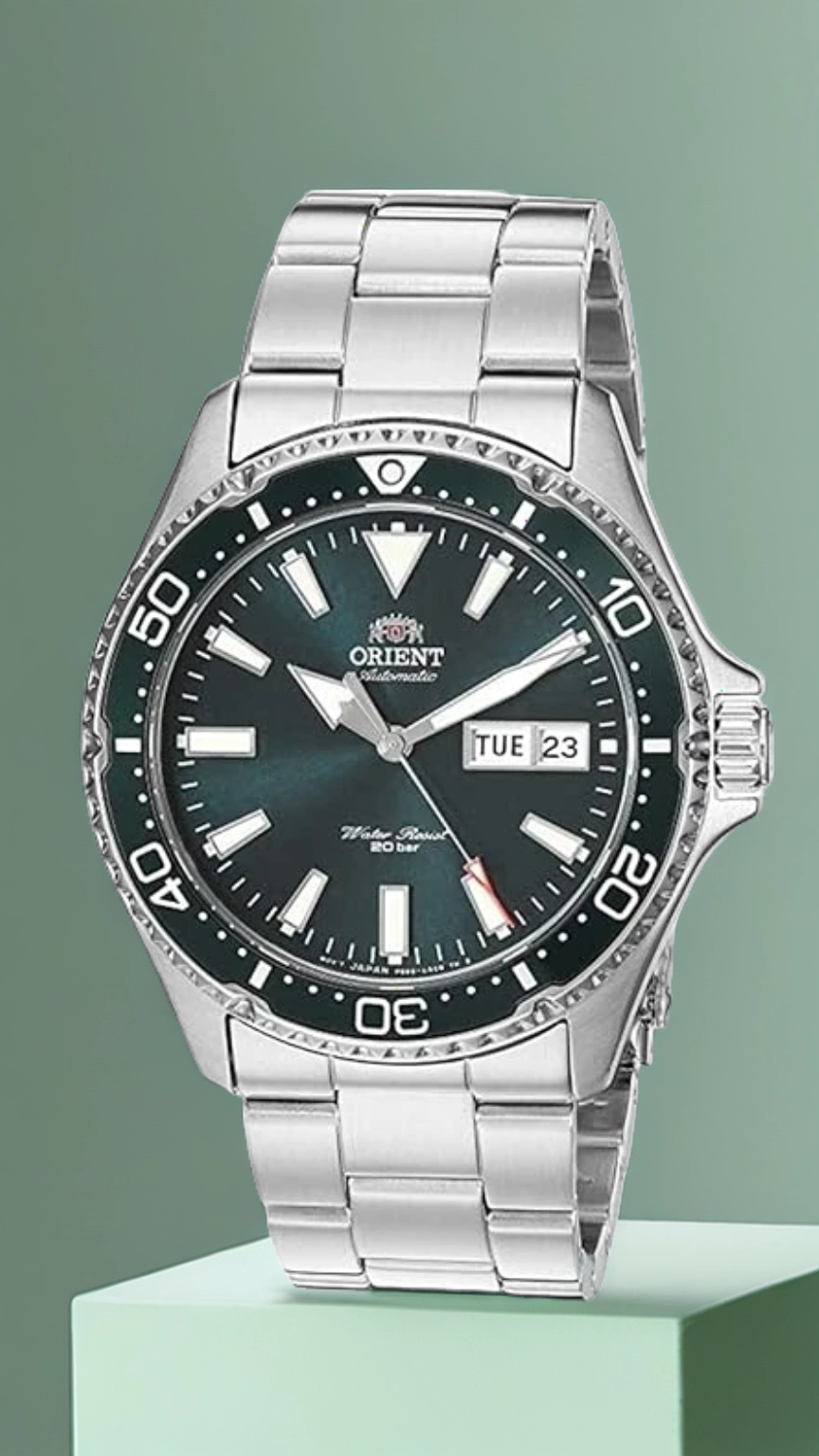 Orient Kamasu automatic dive watch with stainless steel bracelet - Japanese in-house movement with 200m water resistance and sapphire crystal